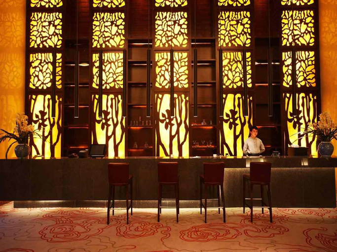 Public Area, Haiyang Shenglong Jianguo Hotel, Yantai