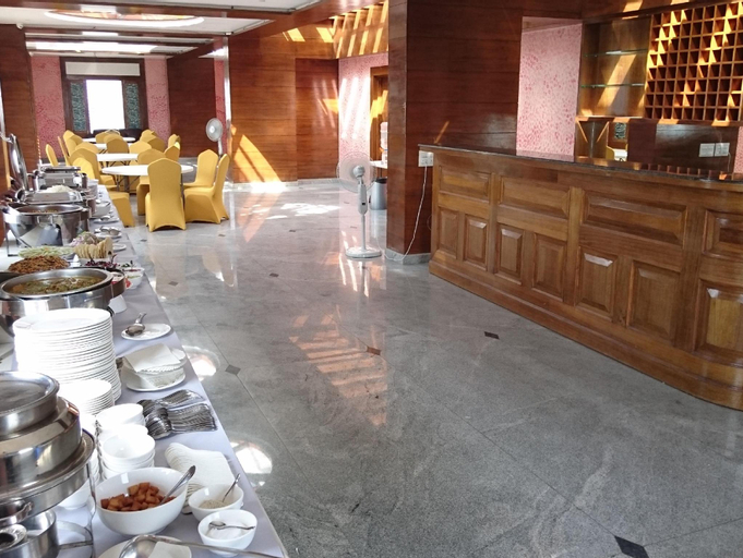 Food & Drinks 5, Rosewood International Hotel, Bangalore