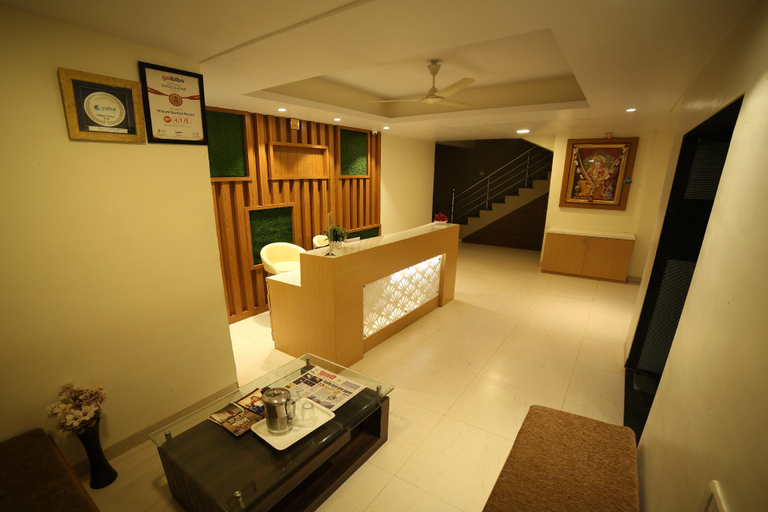 Public Area 2, Hirkani Garden & Resort, Satara
