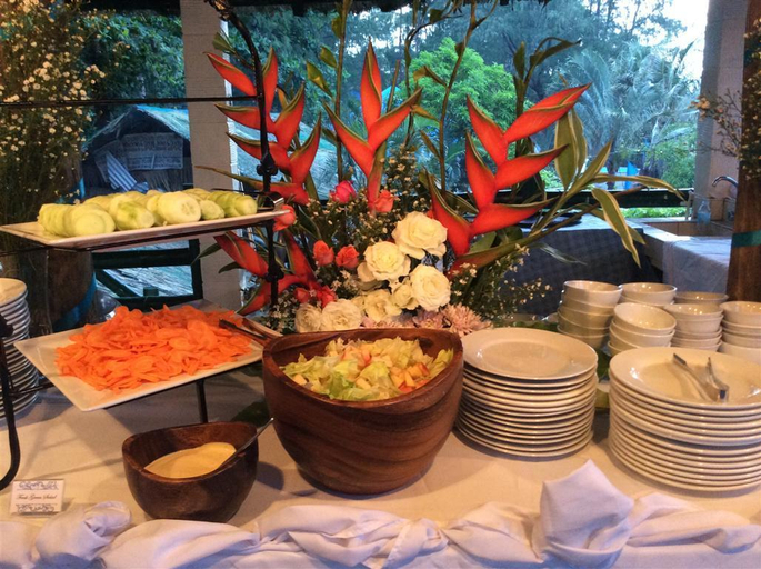 Food & Drinks 4, Blue Pavilion Beach Resort, Infanta