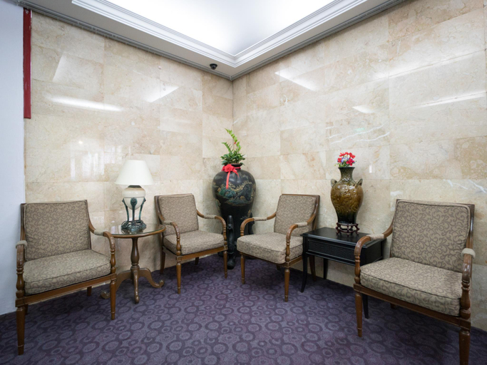 Others 5, Hotel 165, Singapore