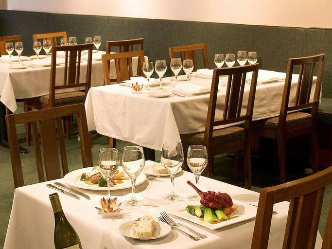 Food & Drinks 3, Chalet Mt Buller Hotel, Mount Buller Alpine Resort