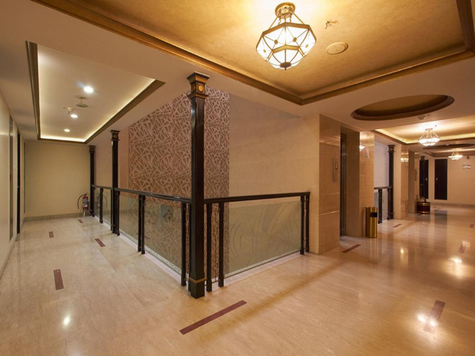 Public Area 2, Royal Reve Hotel, Hyderabad