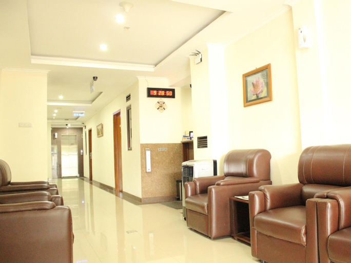 Public Area 22
