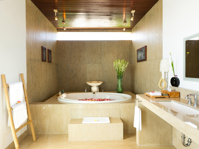 Bathroom 5, Sanur Residence, Denpasar