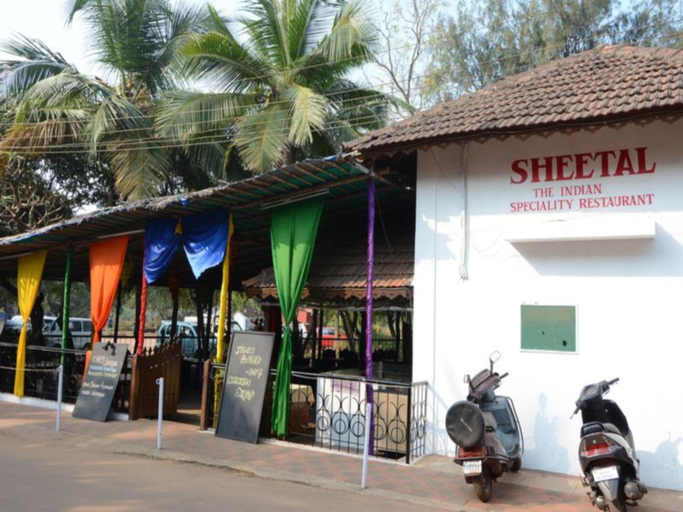 Food & Drinks 5, Silver Sand Holiday Village, North Goa
