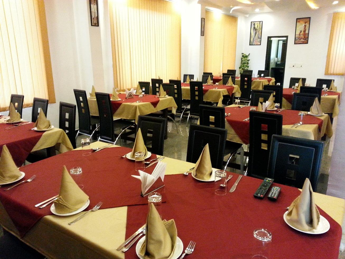 Food & Drinks 3, Hotel Royal View, Jaipur
