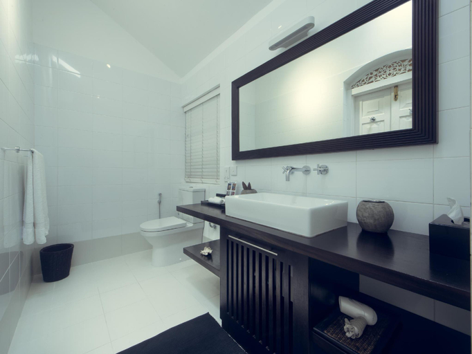 Bathroom 5, Nyne Hotels - Rock Villa, Bentota , Bentota
