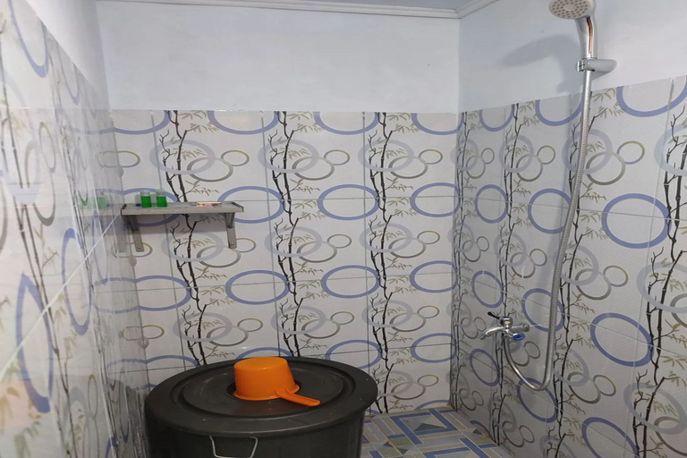 Bathroom 5, Homestay Pesona 60, Lima Puluh Kota