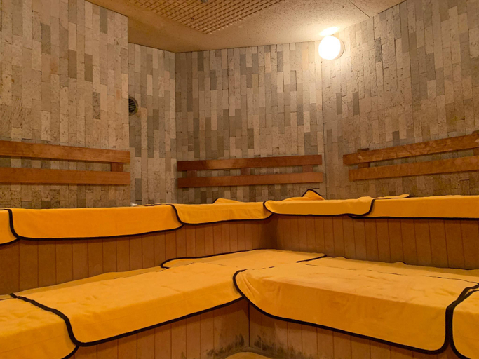 Sport & Beauty 5, Funabashi Grand Sauna and Capsule Hotel - Male Only, Funabashi