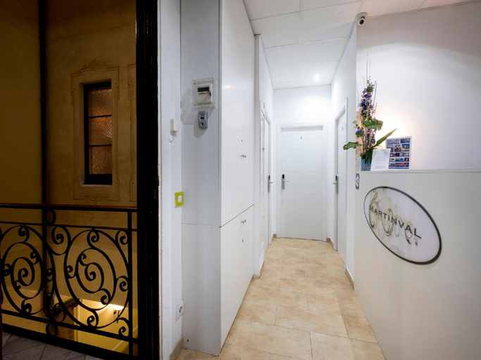 Public Area 2, Martinval Hostel, Barcelona