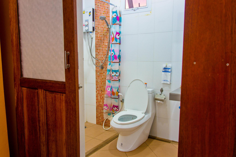 Bathroom 2, I-Style Lanta Boutique House, Ko Lanta