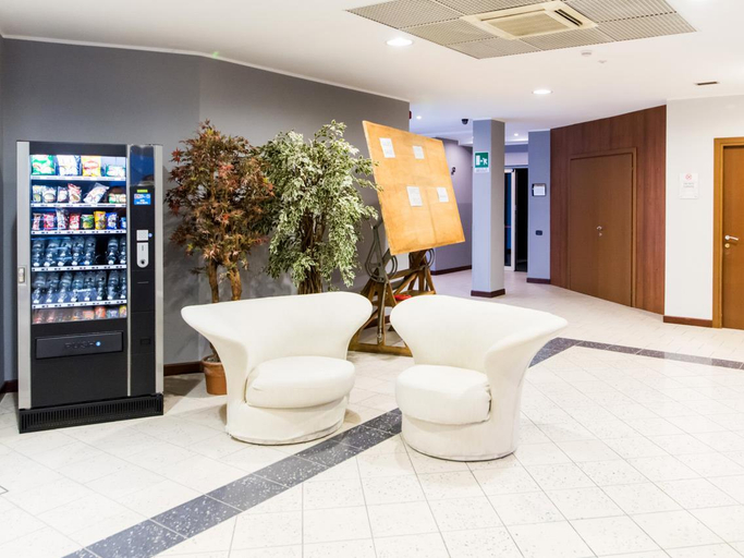 Public Area 3, Airport Hotel Bergamo, Bergamo