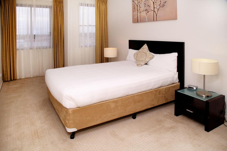 Bedroom 3, Toowoomba Central Plaza Apartment Hotel, Toowoomba - Central
