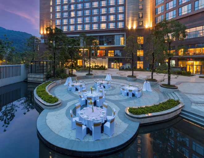 Public Area 4, DoubleTree by Hilton Guangzhou Science City-Free Shuttle Bus Service During Canton Fair Period, Guangzhou