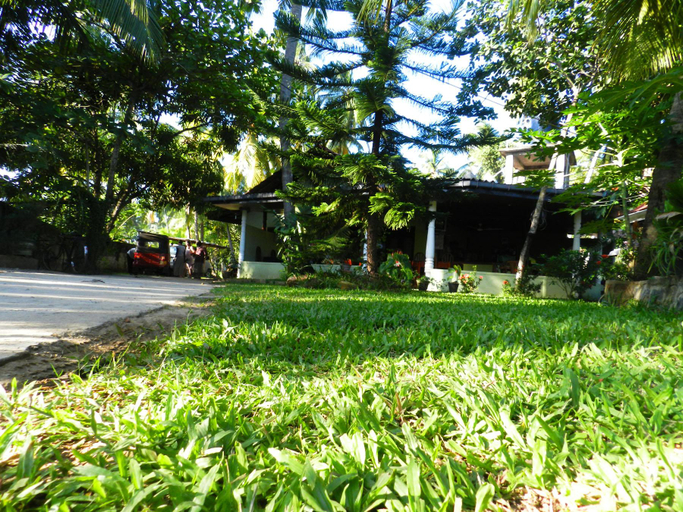 Others 4, Travellers Home, Thissamaharama