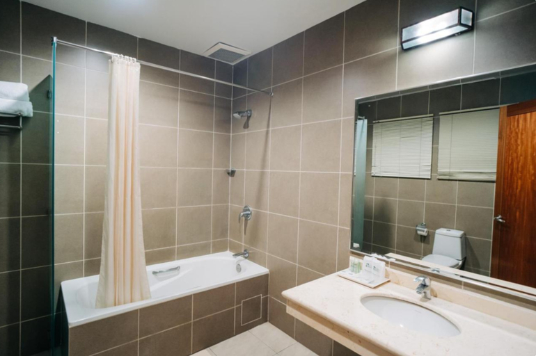 Bathroom 5, Hotel De' La Ferns, Cameron Highlands