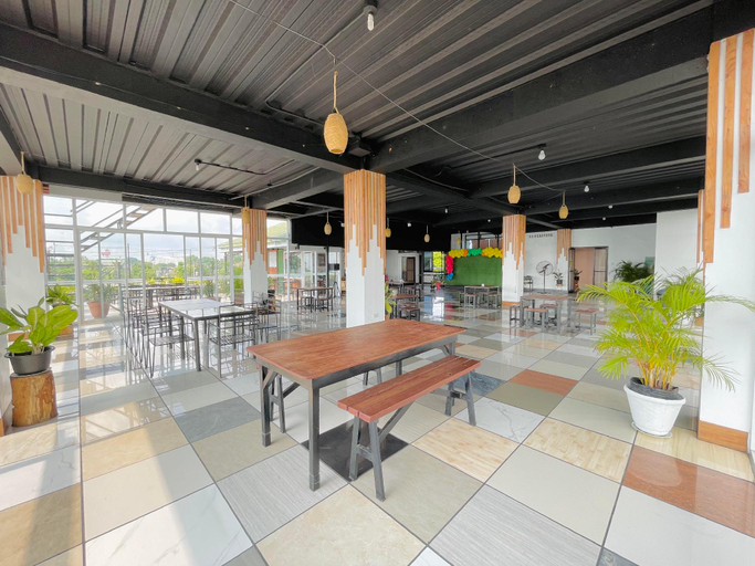 Public Area 3, Countess Pension House, Liloan
