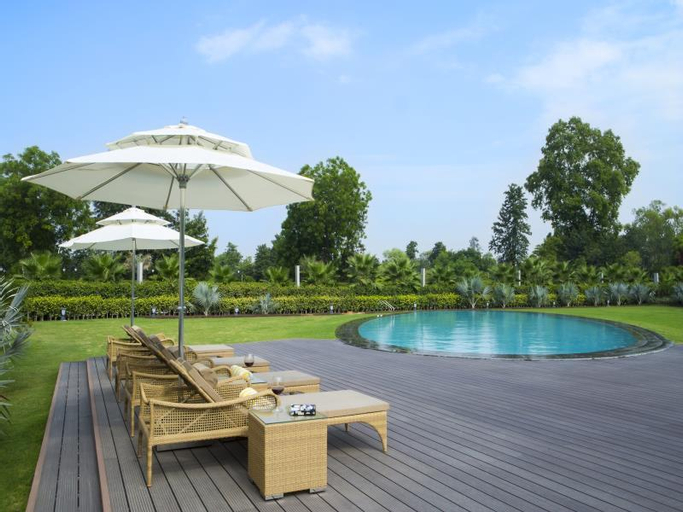 Sport & Beauty 2, ATRIO Hotel by Devam, West