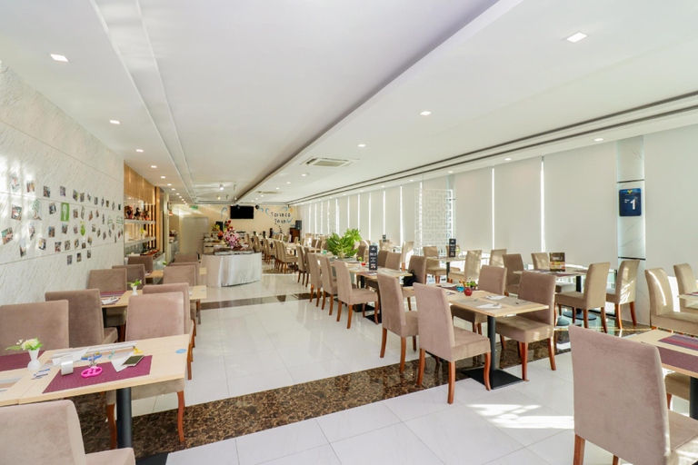 Food & Drinks 4, Tara Grand Hotel, Thanyaburi