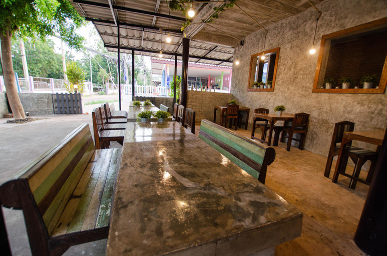 Public Area 2, The Rest Hotel, Pattaya
