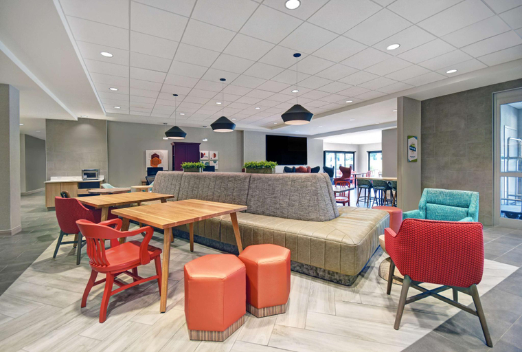 Public Area 3, Home2 Suites by Hilton Blacksburg - University, Montgomery