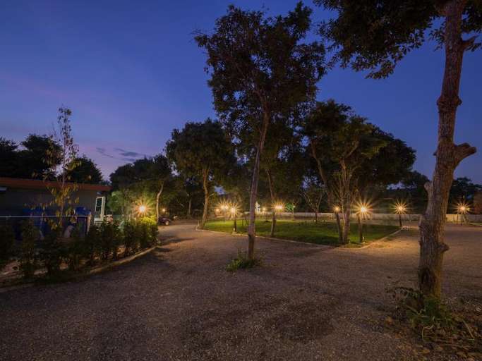 Others 5, Maithong Riverside, Muang Phetchaburi