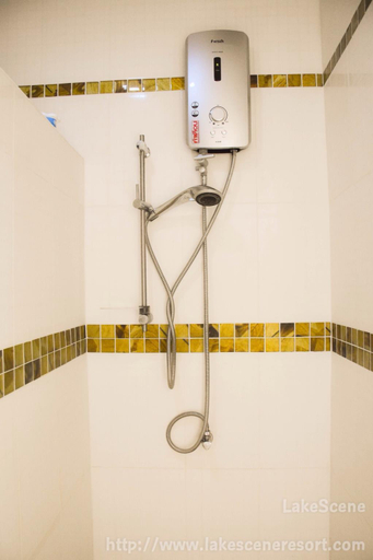 Bathroom 3, Lake Scene Resort, Chom Bung
