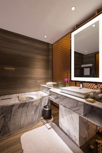 Bathroom 2, Hilton Chengdu, Chengdu
