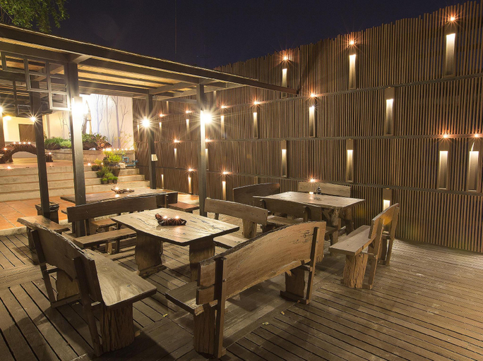 Food & Drinks 3, Bannsuanmaeklong Resort, Muang Samut Songkhram