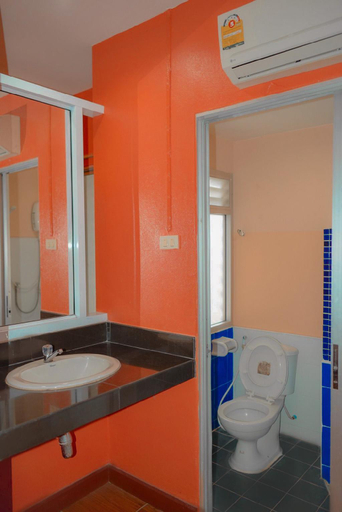 Bathroom 5, PS Resort, Hat Yai