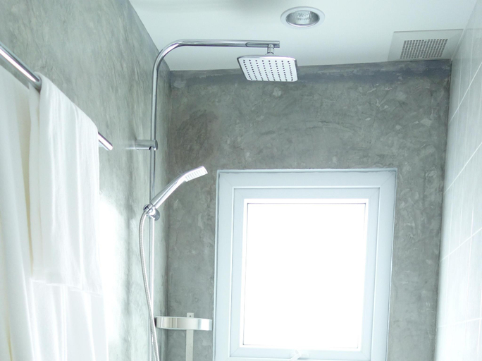 Bathroom 2, Kata Bai D, Pulau Phuket