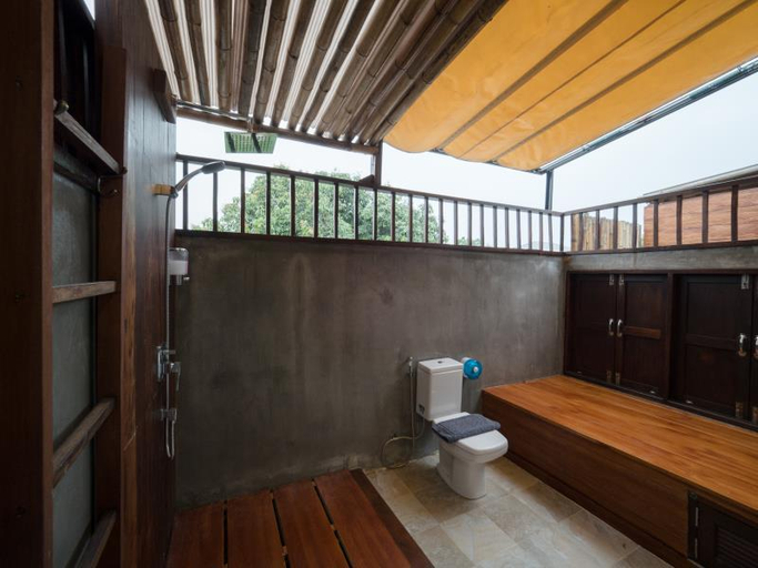 Bathroom 3, Maithong Riverside, Muang Phetchaburi