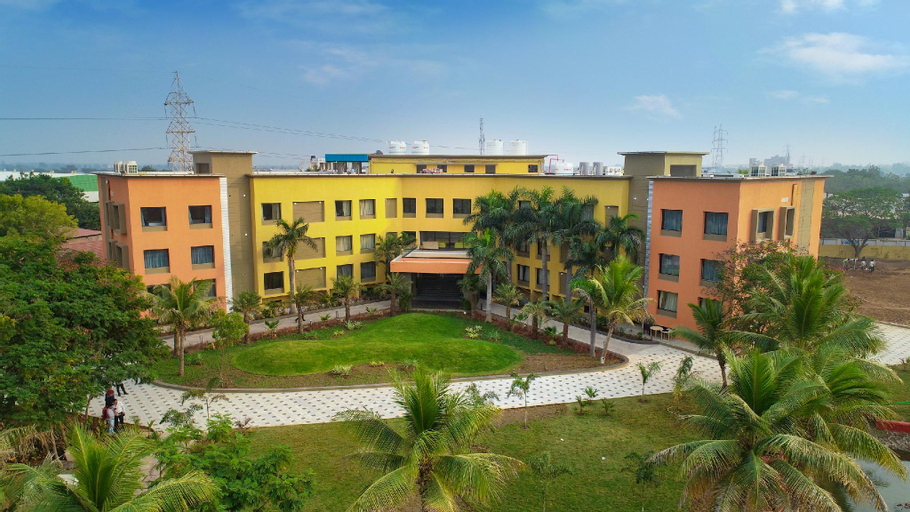 Palm Green Club Resort, Kheda