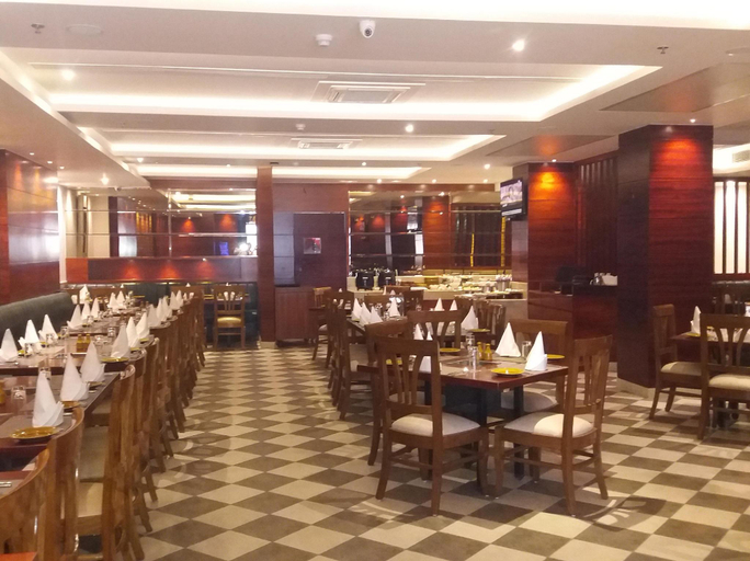 Food & Drinks 5, Hotel Ascent Biz, Gautam Buddha Nagar