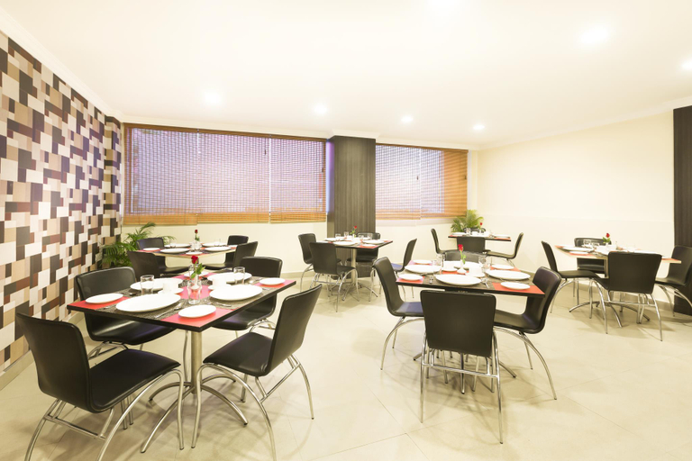 Food & Drinks 4, The Lotus Apartment Hotels - Burkit Road, Chennai