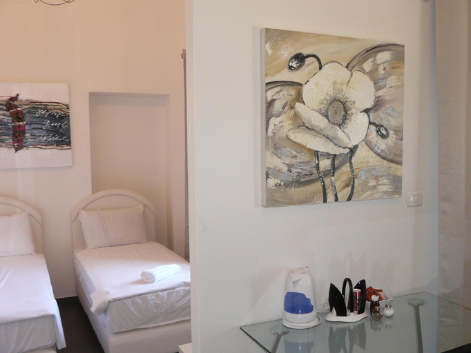 Bedroom 2, City Center Apartments