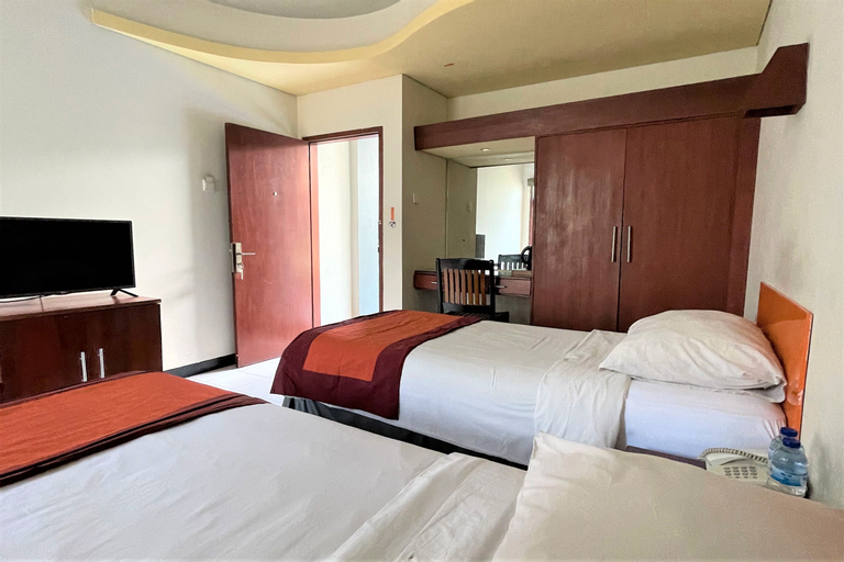 Bedroom 24