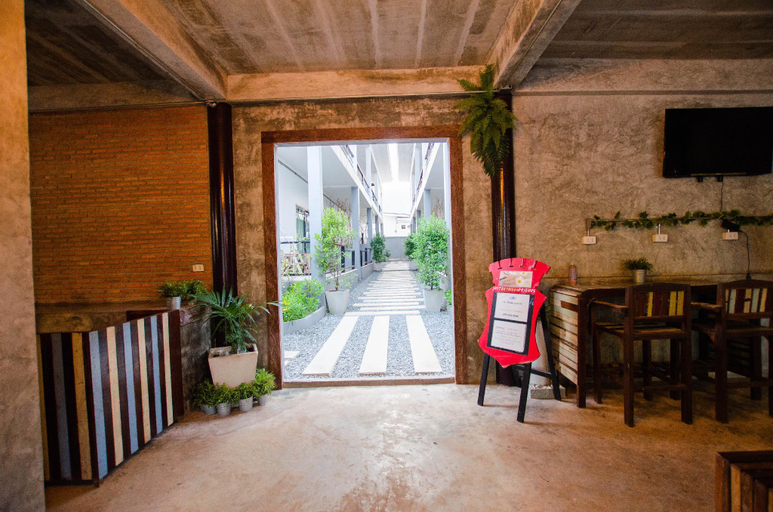 Public Area 2, The Rest Hotel, Pattaya