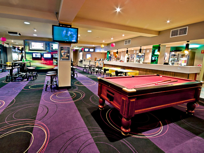 Public Area 3, Nightcap at Glengala Hotel, Melbourne
