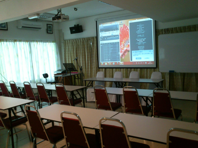 Others 4, Soo Guan Villa, Perlis