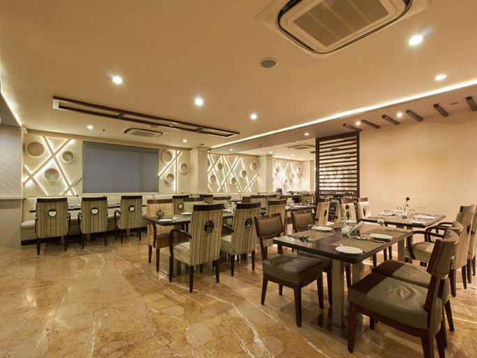 Food & Drinks 5, Royal Reve Hotel, Hyderabad