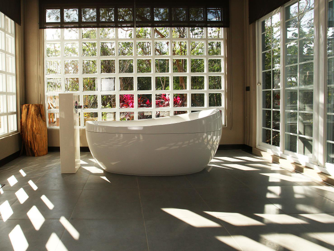 Bathroom 4, The House 15 Villa, Pingtung