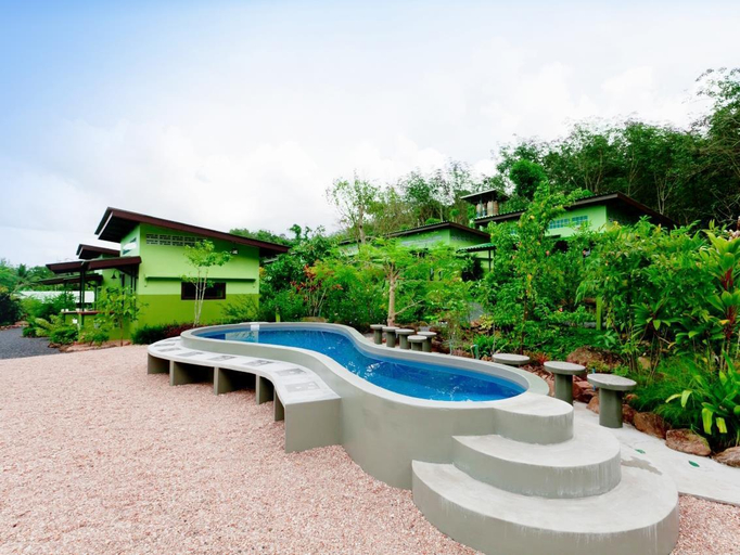 Sport & Beauty 4, The Mouth Resort, Takua Pa