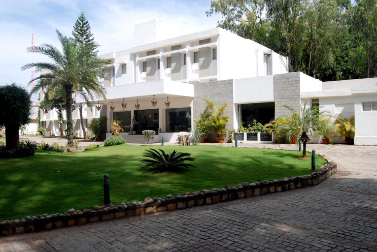 Others 4, Hassan Ashok, Hassan
