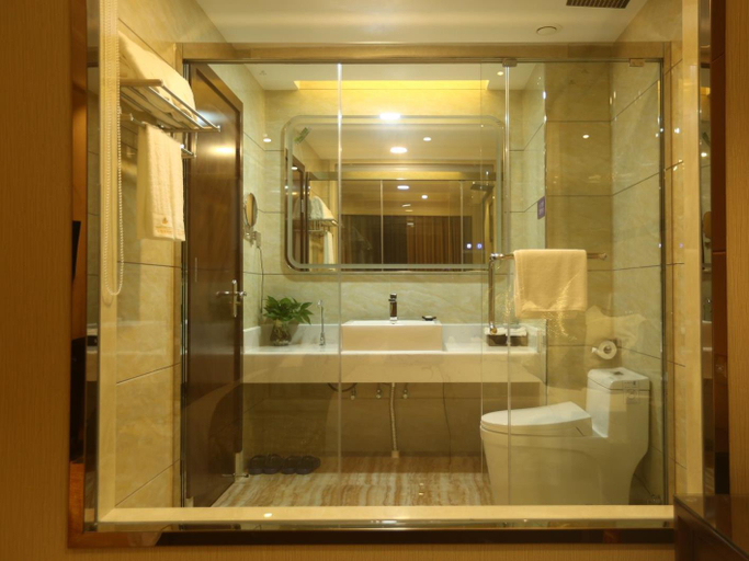 Bathroom 3, Zhonglian Harbor Hotel, Shanwei