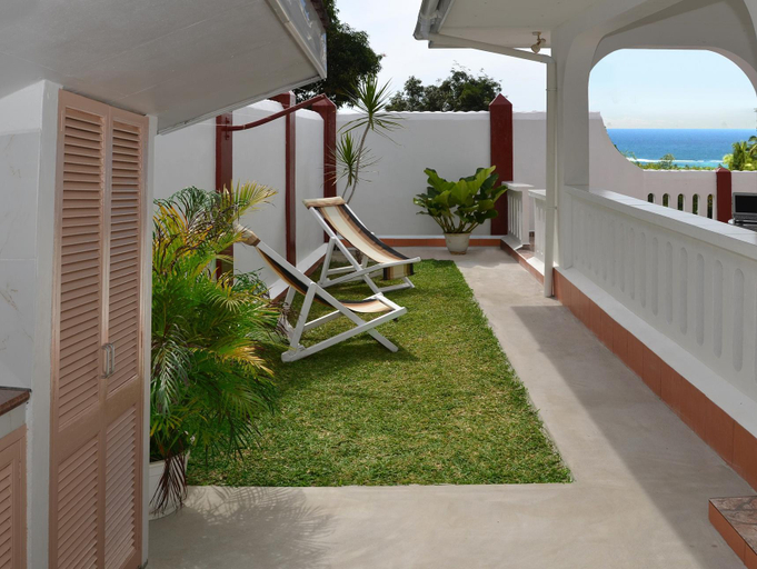 Others 5, Ixora Villa