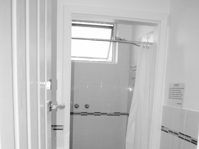 Bathroom 3, Port Adelaide Backpackers , Adelaide