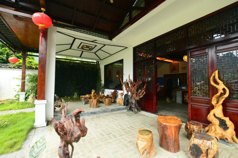 Bar/lounge, Yangshuo Eden Garden Hotel, Guilin