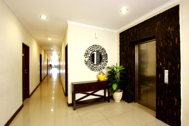 Public Area 2, Laxston Hotel Yogyakarta, Yogyakarta